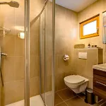 Σαλέ Renard Roux *