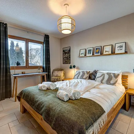 Renard Roux Chalet La Tzoumaz