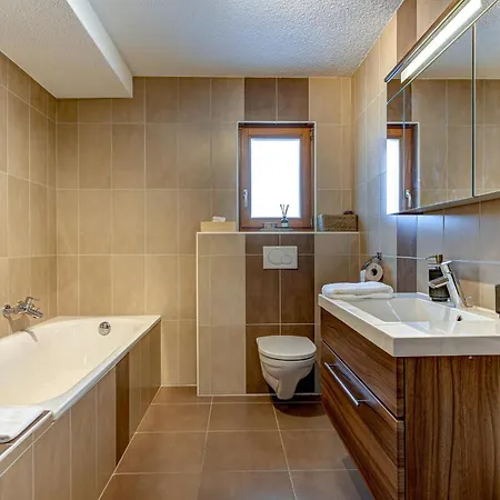 Renard Roux 木屋 拉茨欧马兹