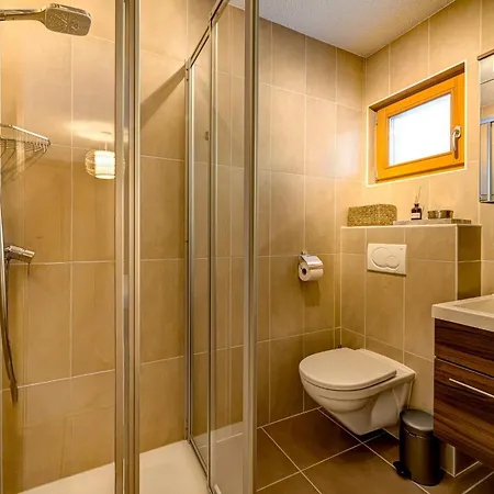 木屋 Renard Roux *