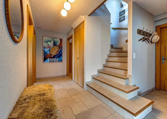 Renard Roux Σαλέ